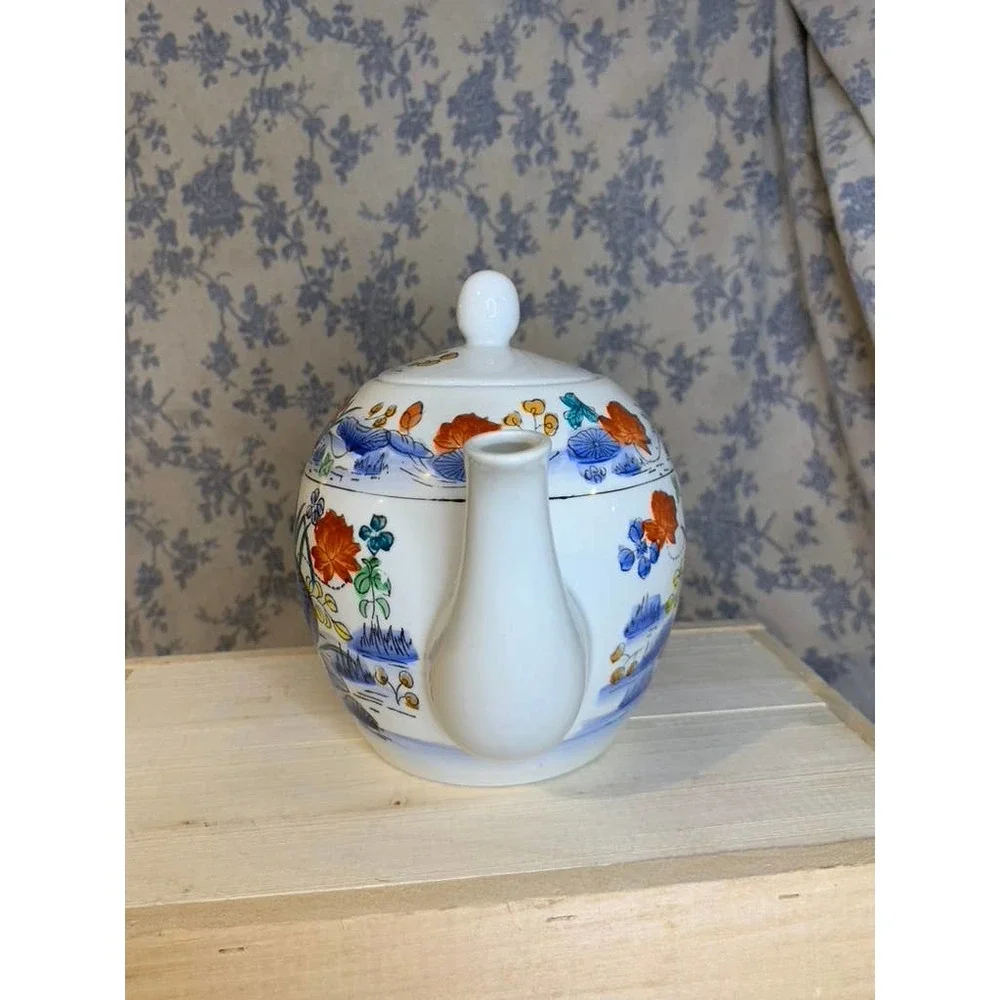 Williams Sonoma Asian- Inspired Teapot